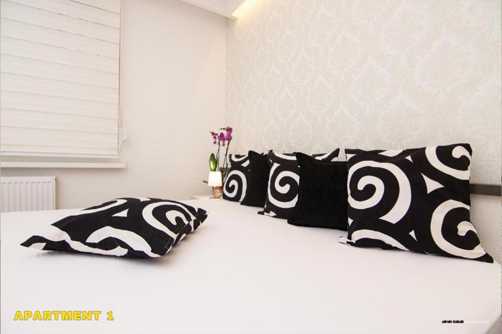 14 Apartment